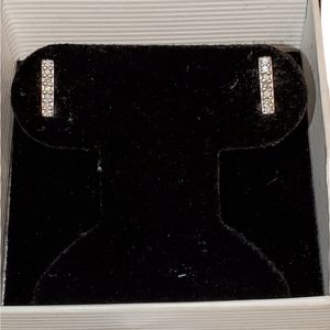 Diamond bar earrings